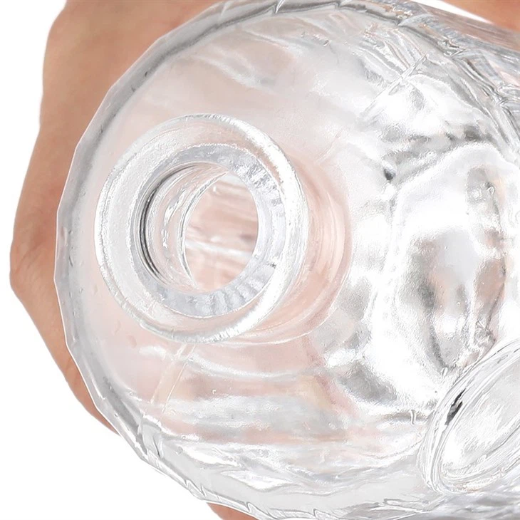 750 Ml Square Alcohol Bottle